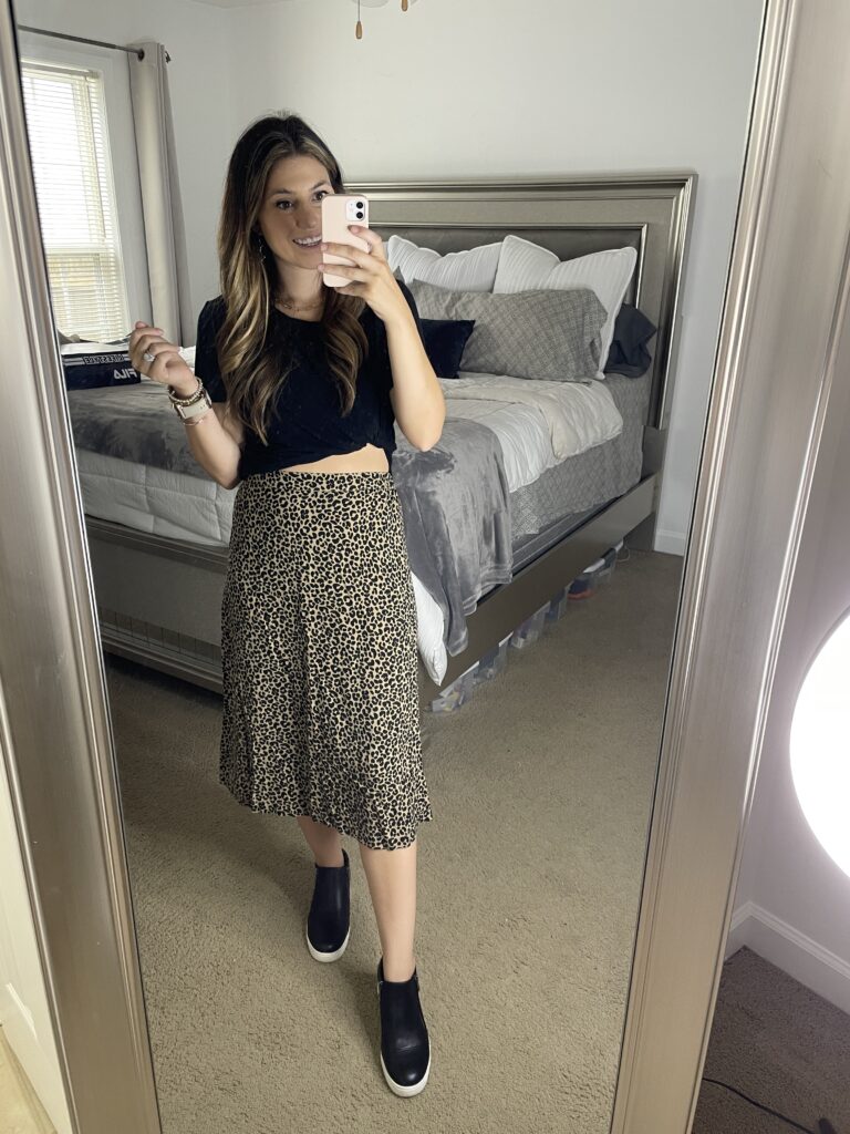 wedge sneaker mirror outfit photo with a midi skirt
